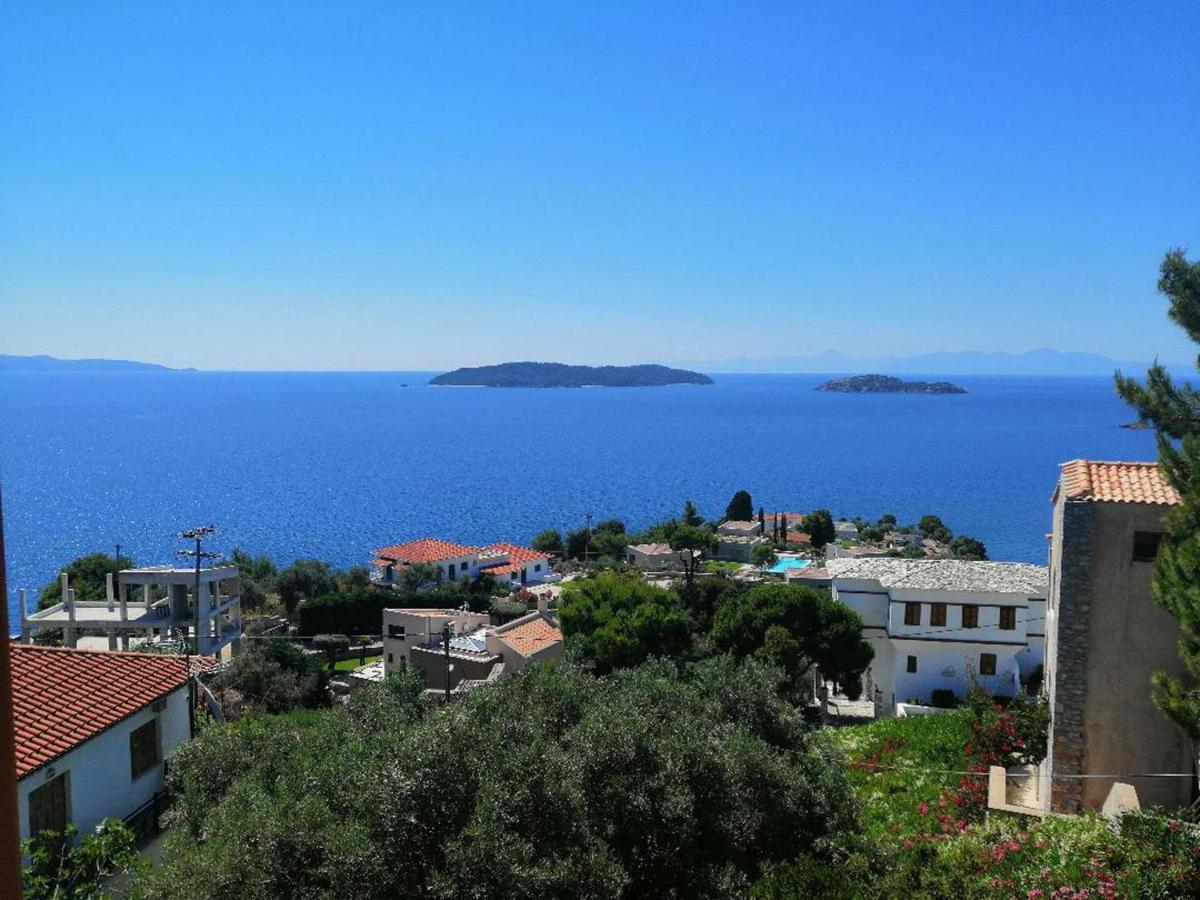 Elenis Village * Achladies (Skiathos)