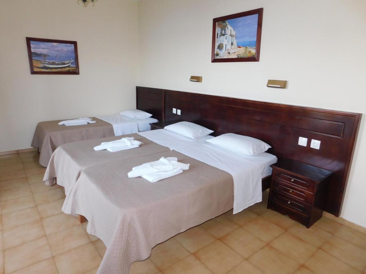 Elenis Village * Achladies (Skiathos)